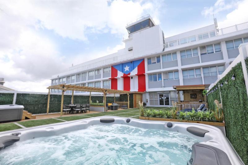 San Juan Airport Hotel Exterior foto