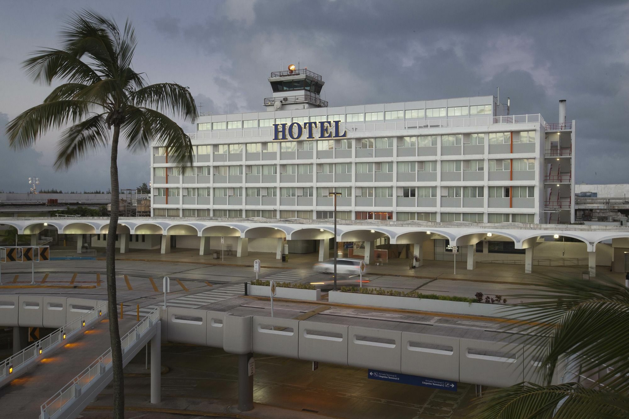 San Juan Airport Hotel Exterior foto